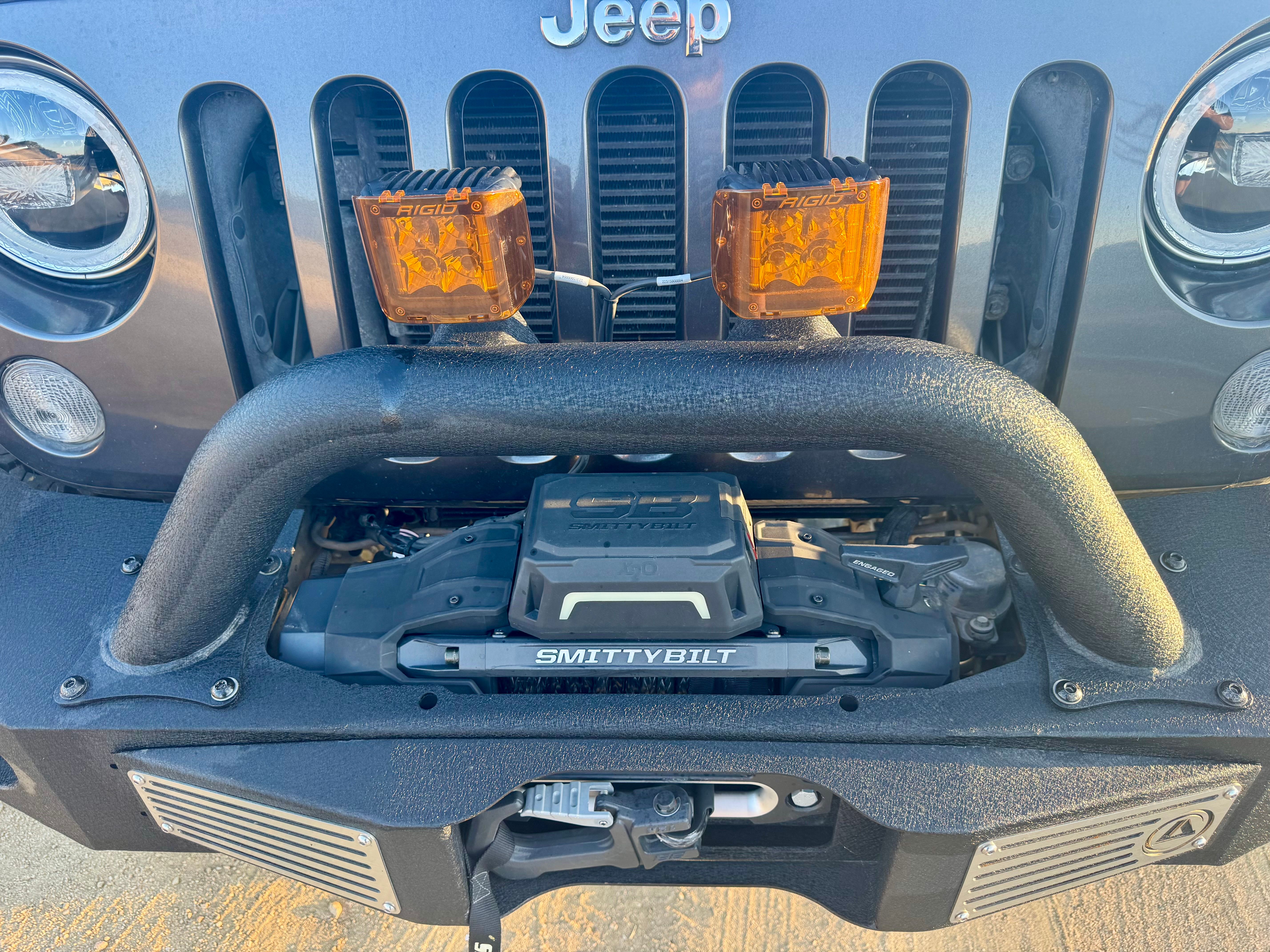 Used 2014 Jeep Wrangler Unlimited Rubicon w/ Connectivity Group AWD/4WD image 5