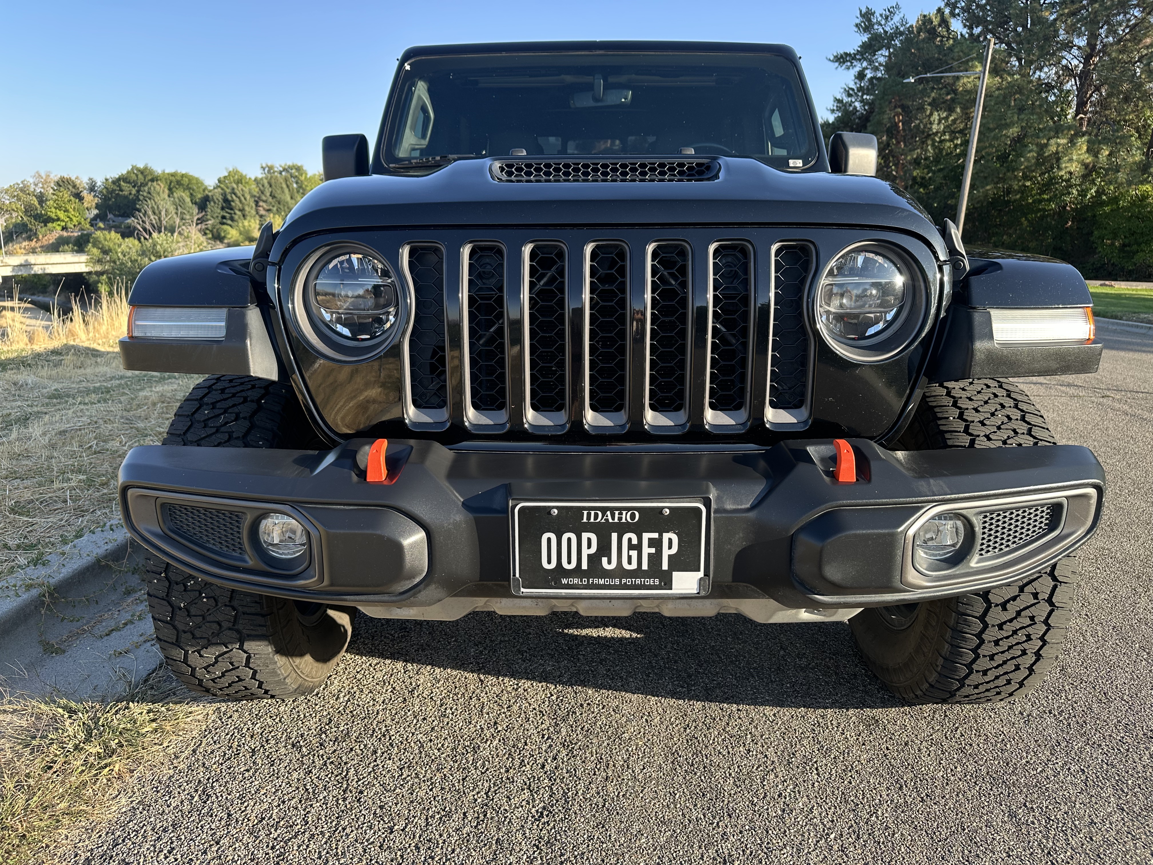 Used 2021 Jeep Gladiator Mojave AWD/4WD image 11