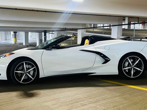 Used 2022 Chevrolet Corvette Stingray Preferred Conv w/ Z51 Performance Package image 10