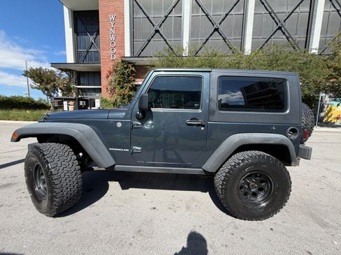 Used 2007 Jeep Wrangler X image 2