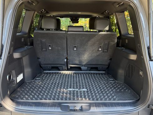 Used 2025 Lexus GX 550 AWD/4WD image 11