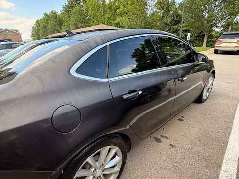 Used 2012 Buick Verano Leather FWD image 6