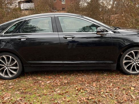 Used 2019 Lincoln MKZ Reserve w/ Reserve Plus Package image 5