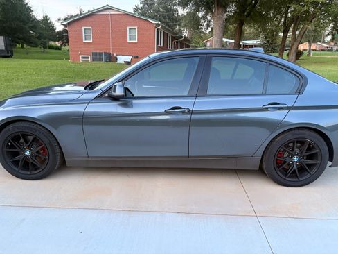 Used 2016 BMW 328i xDrive Sedan AWD/4WD image 6