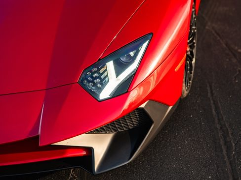 Used 2016 Lamborghini Aventador LP 750-4 Superveloce AWD/4WD image 16