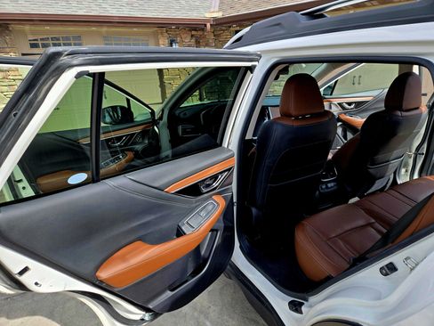 Used 2020 Subaru Outback Touring XT image 12