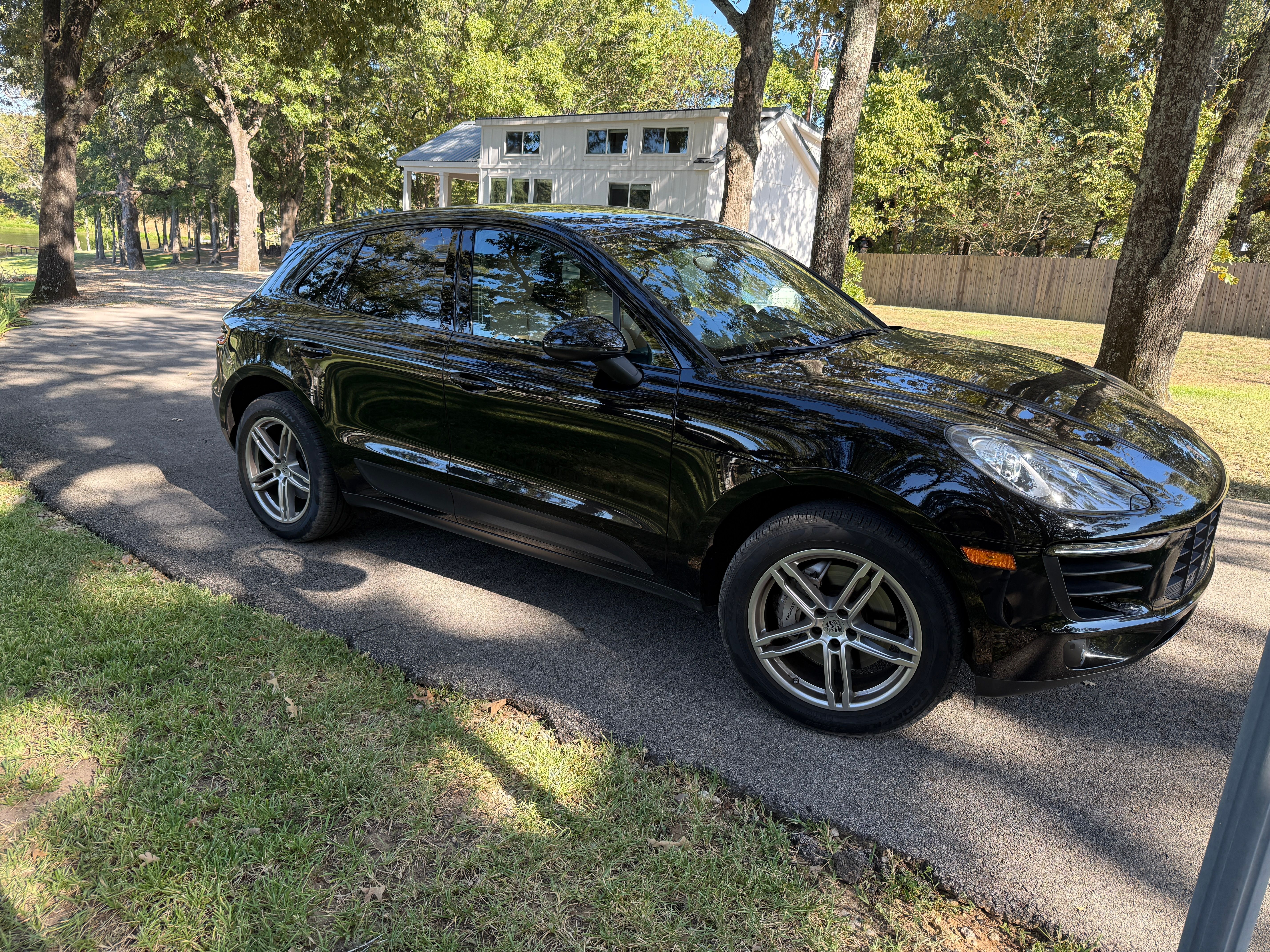Used 2018 Porsche Macan S AWD/4WD image 11