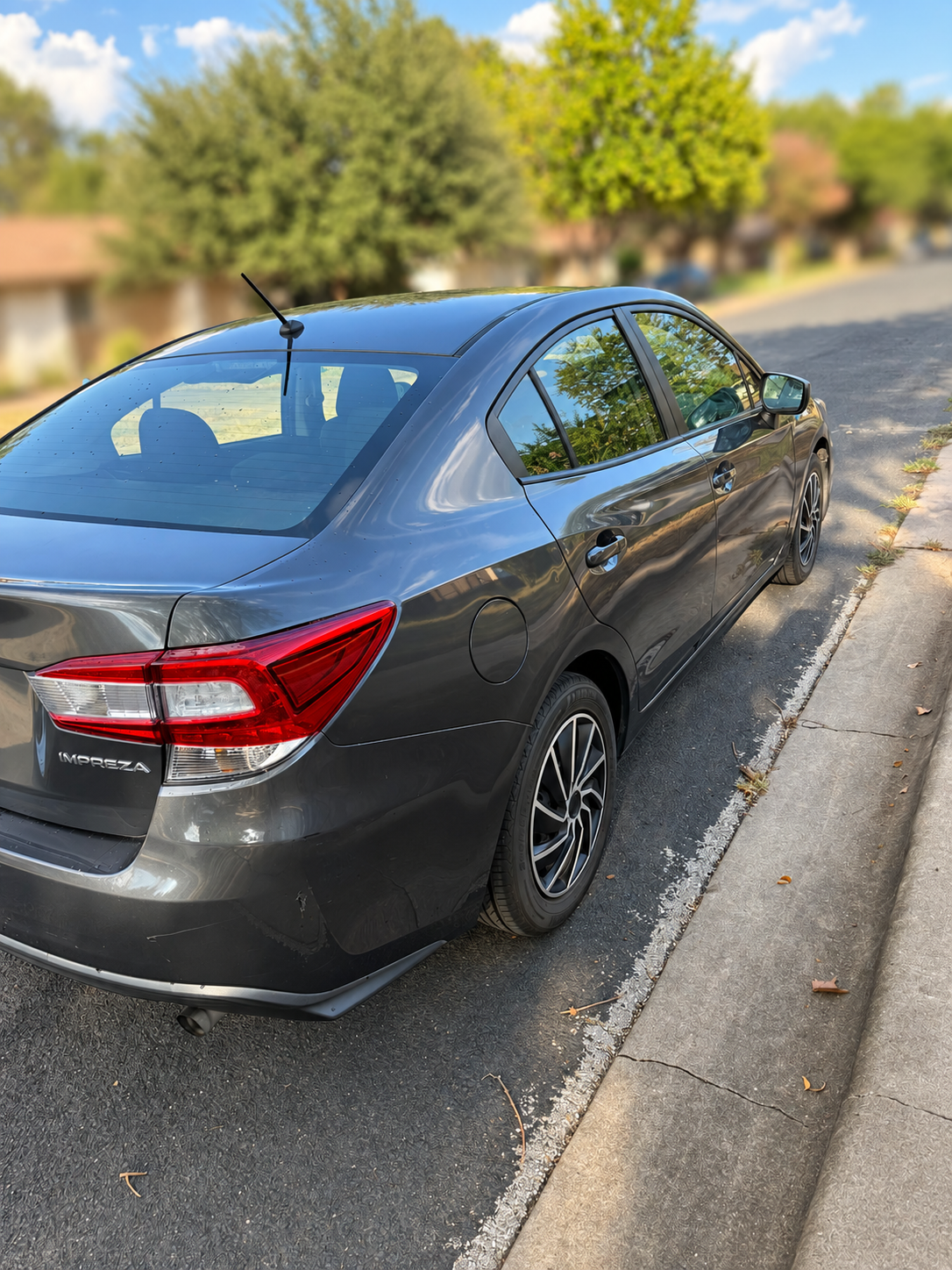 Used 2018 Subaru Impreza 2.0i w/ Popular Package #1 AWD/4WD image 8