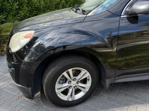 Used 2015 Chevrolet Equinox LT w/ Driver Convenience Package image 2