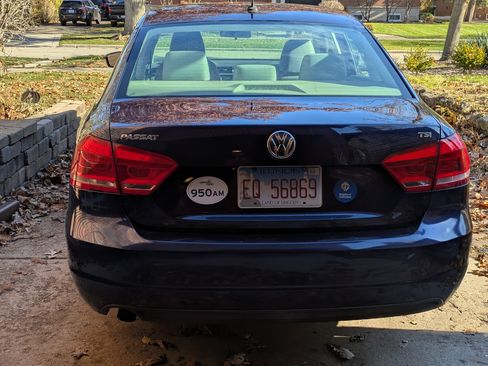 Used 2015 Volkswagen Passat 1.8T S image 5