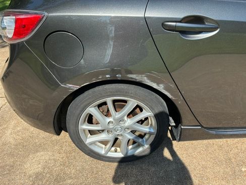 Used 2012 MAZDA MAZDA3 s Grand Touring FWD image 6
