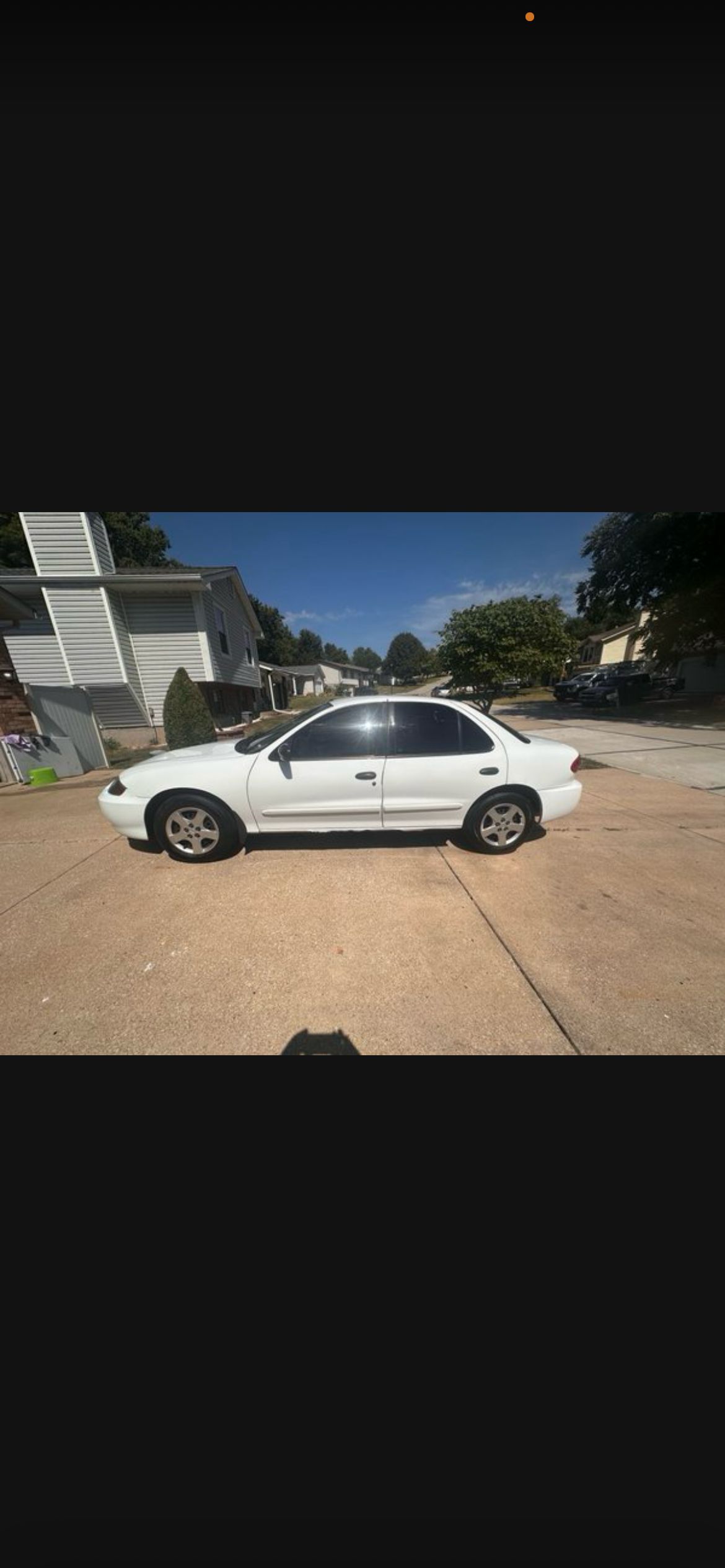 Used 2003 Chevrolet Cavalier LS FWD image 2