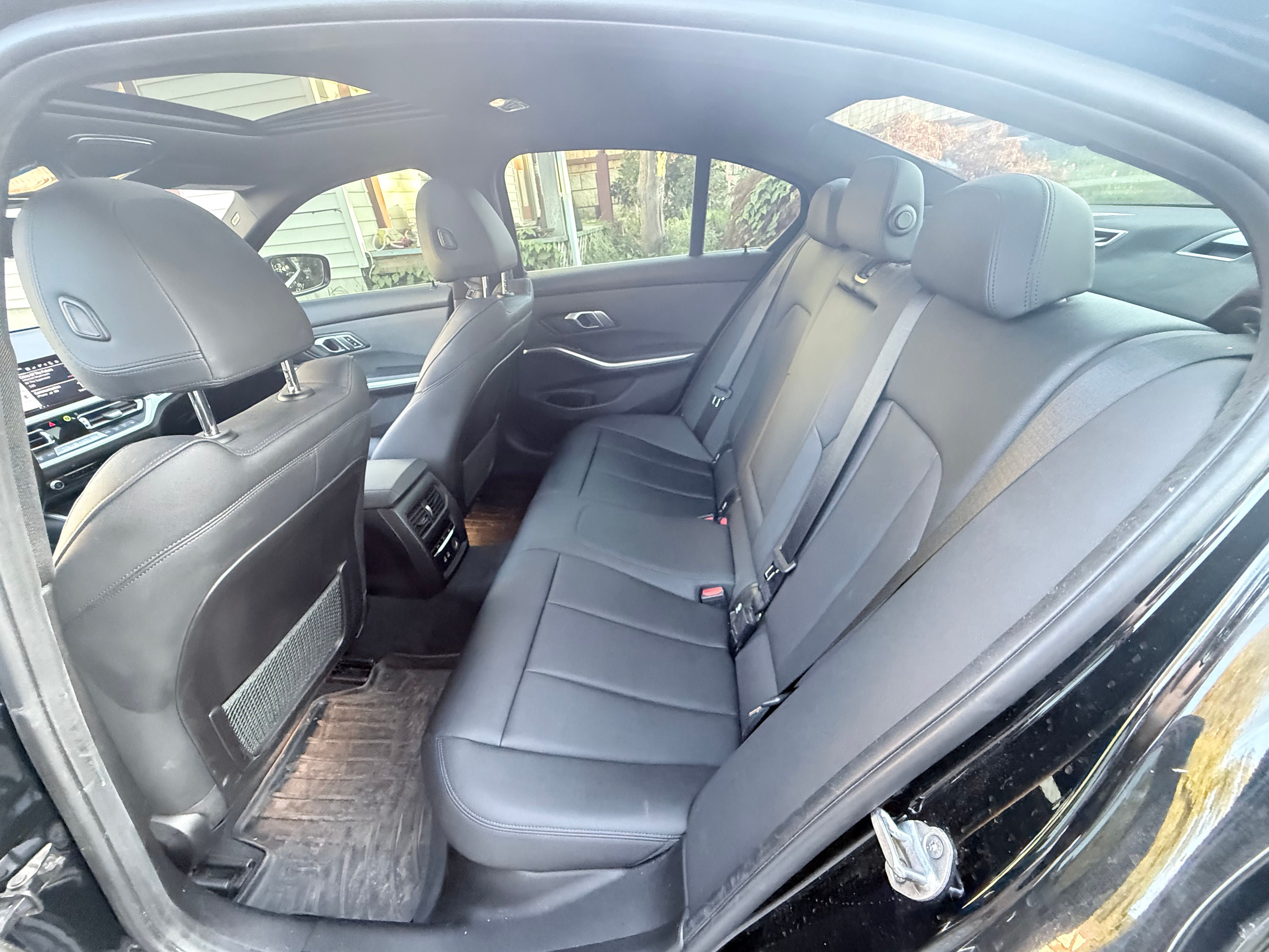 Used 2020 BMW 330i xDrive Sedan w/ Premium Package AWD/4WD image 20