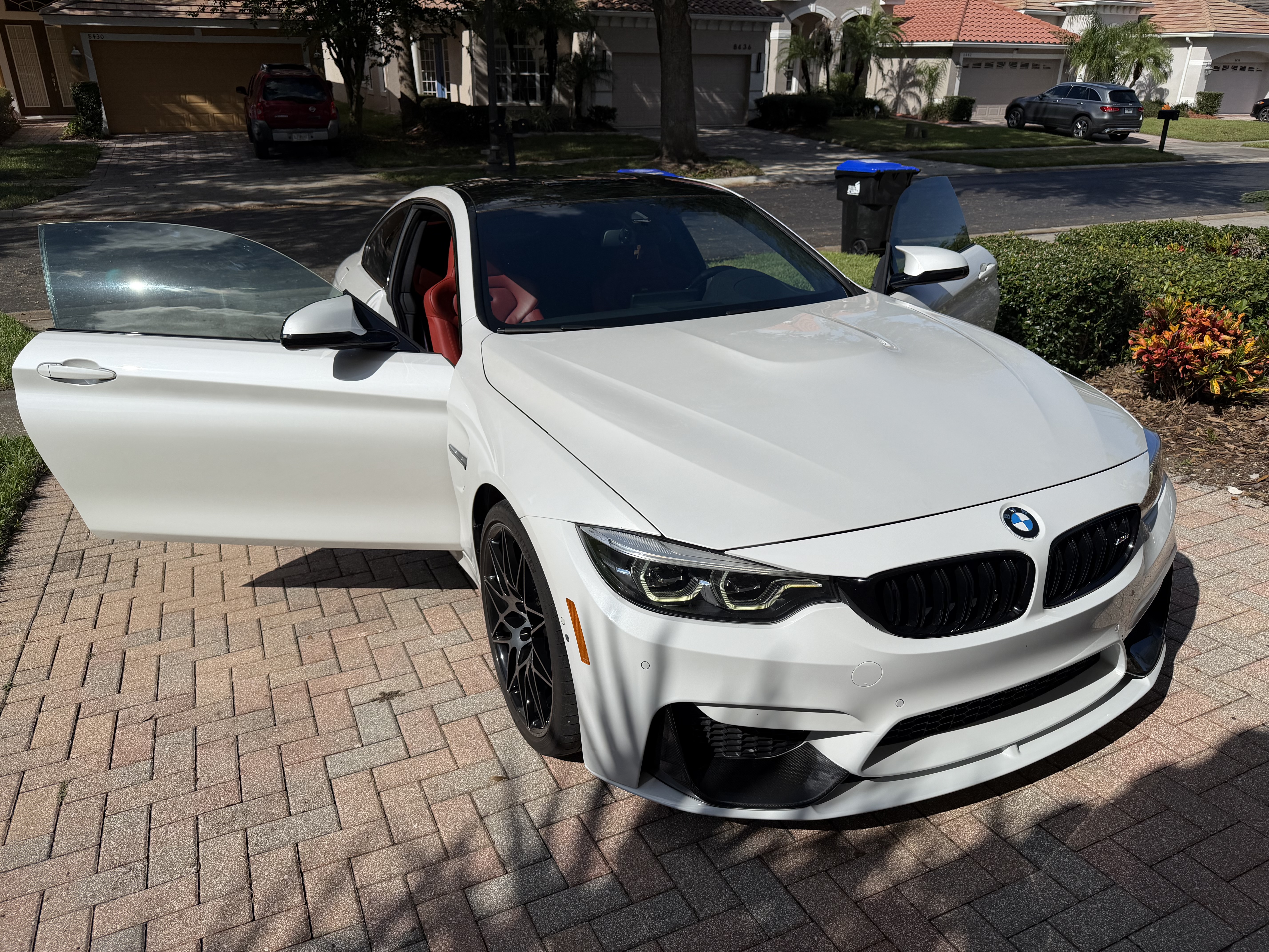 Used 2018 BMW M4 Coupe RWD image 11