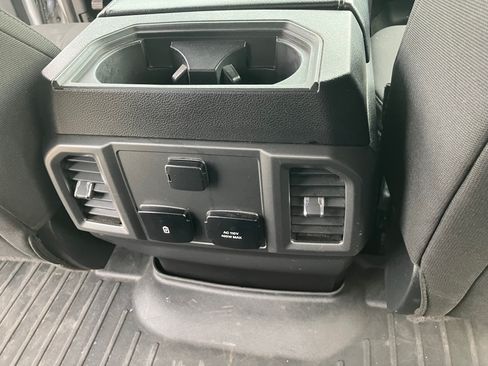 Used 2017 Ford F150 XLT w/ Equipment Group 302A Luxury image 22