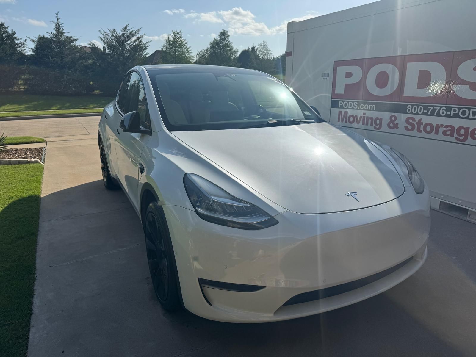 Used 2021 Tesla Model Y Long Range AWD/4WD image 4