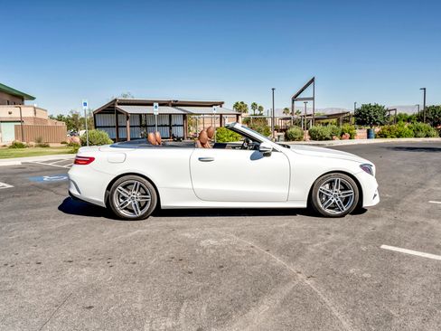 Used 2019 Mercedes-Benz E 450 Cabriolet image 8