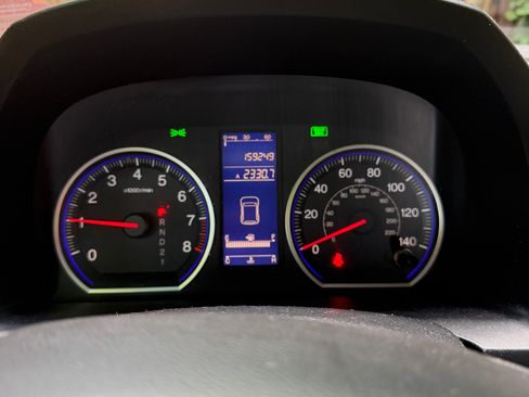 Used 2011 Honda CR-V LX image 28