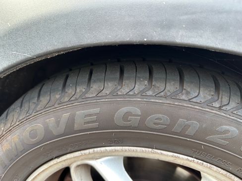 Used 2010 MINI Cooper Clubman S image 5