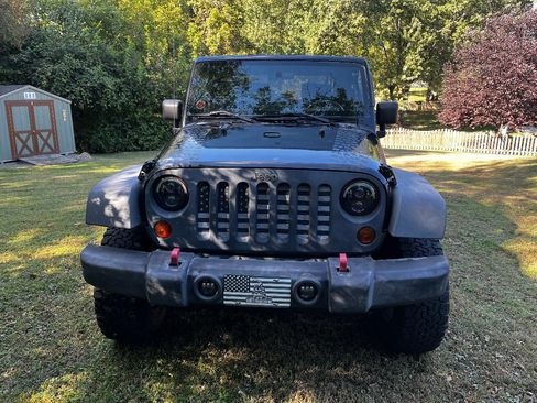 Used 2010 Jeep Wrangler Sport image 5