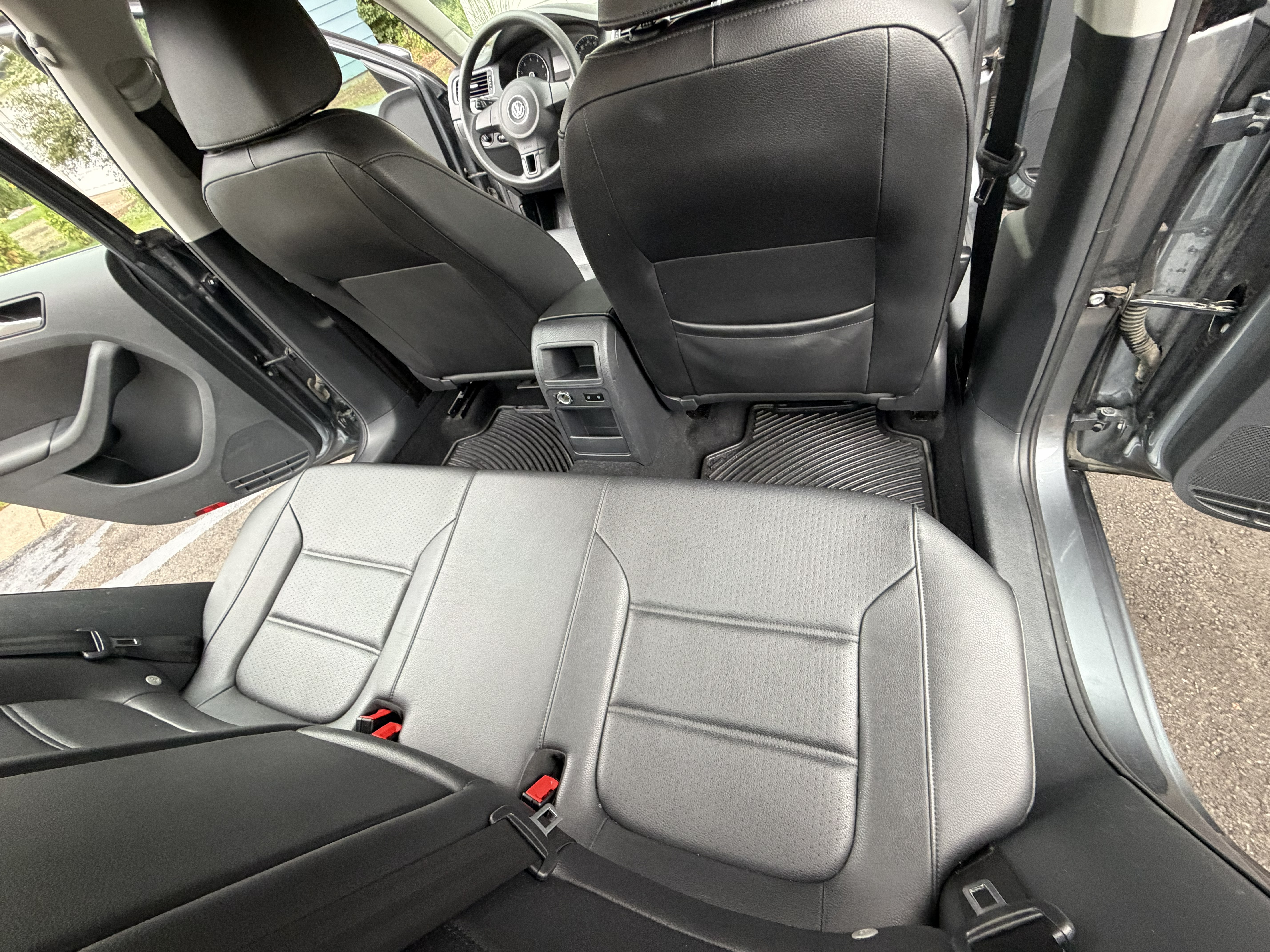Used 2014 Volkswagen Jetta SE FWD image 16