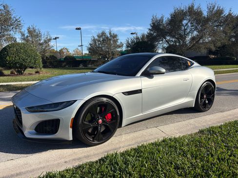Used 2022 Jaguar F-TYPE Coupe image 6