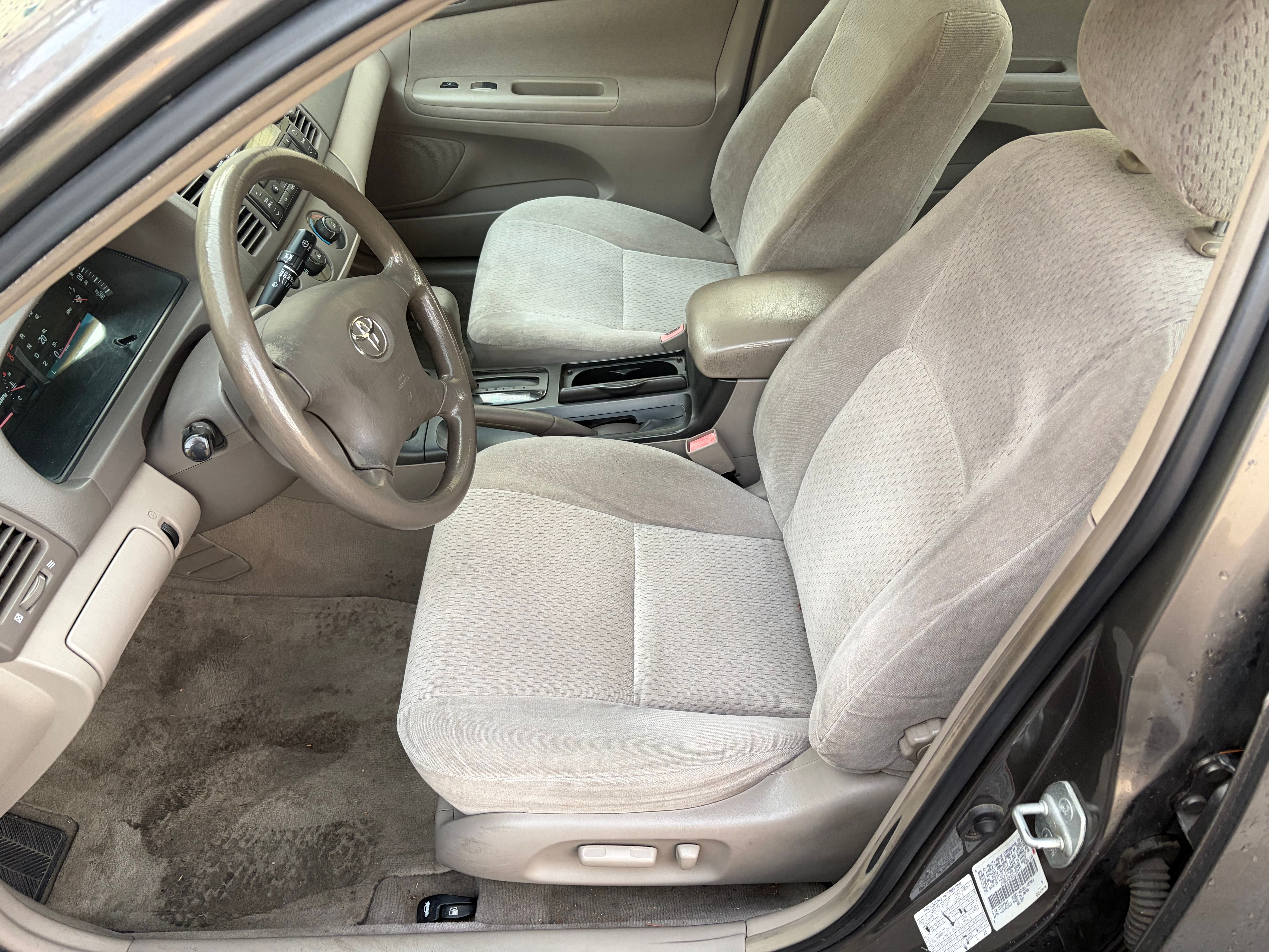 Used 2003 Toyota Camry LE FWD image 12
