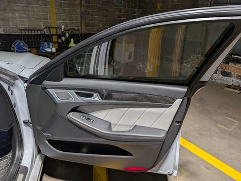 Used 2018 Genesis G80 3.3T Sport image 6