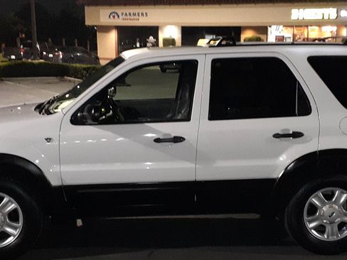 Used 2002 Ford Escape XLT image 8