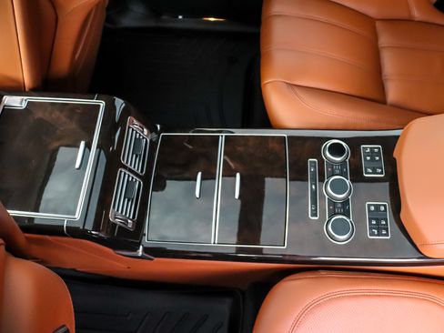 Used 2014 Land Rover Range Rover Long Wheelbase Autobiography image 29