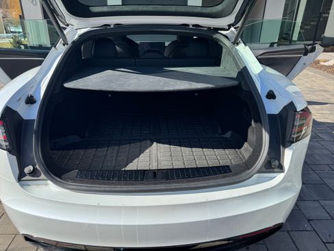 Used 2022 Tesla Model S Standard Range image 8