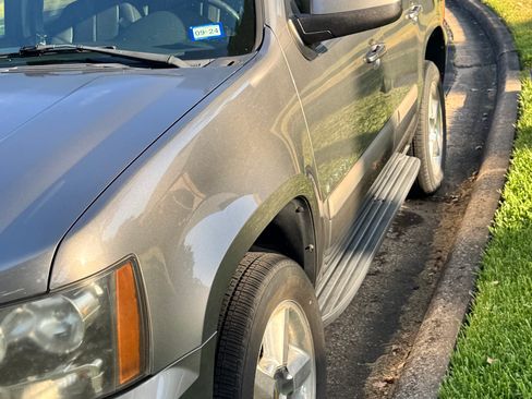 Used 2007 Chevrolet Tahoe LT w/ LT Preferred Equipment Group RWD image 16