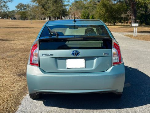 Used 2014 Toyota Prius Three image 5