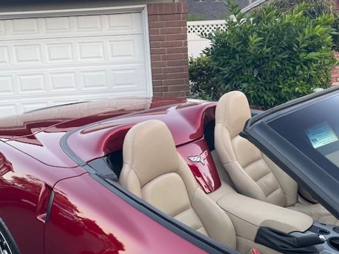 Used 2006 Chevrolet Corvette Convertible w/ Preferred Equipment Group RWD image 10