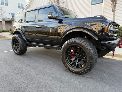 Used 2023 Ford Bronco Outer Banks image 6