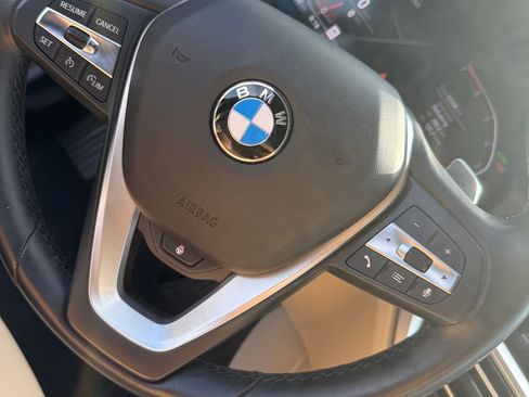 Used 2019 BMW 330i xDrive 330i xDrive Sedan 4D w/ Driving Assistance Package image 23