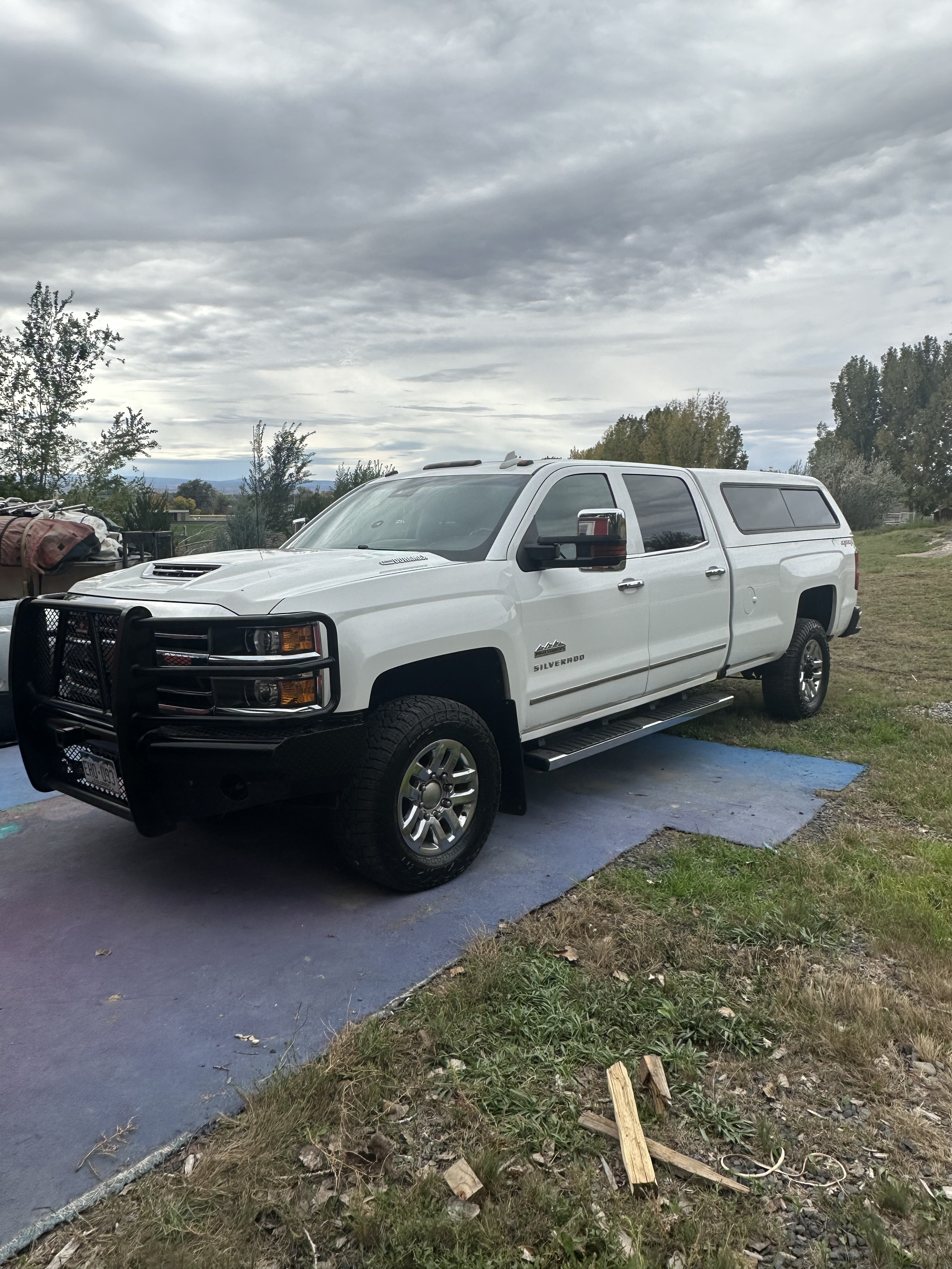 Used 2018 Chevrolet Silverado 3500 High Country w/ Duramax Plus Package AWD/4WD image 30