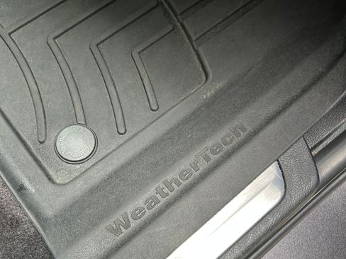 Used 2016 Jeep Grand Cherokee Limited RWD image 19
