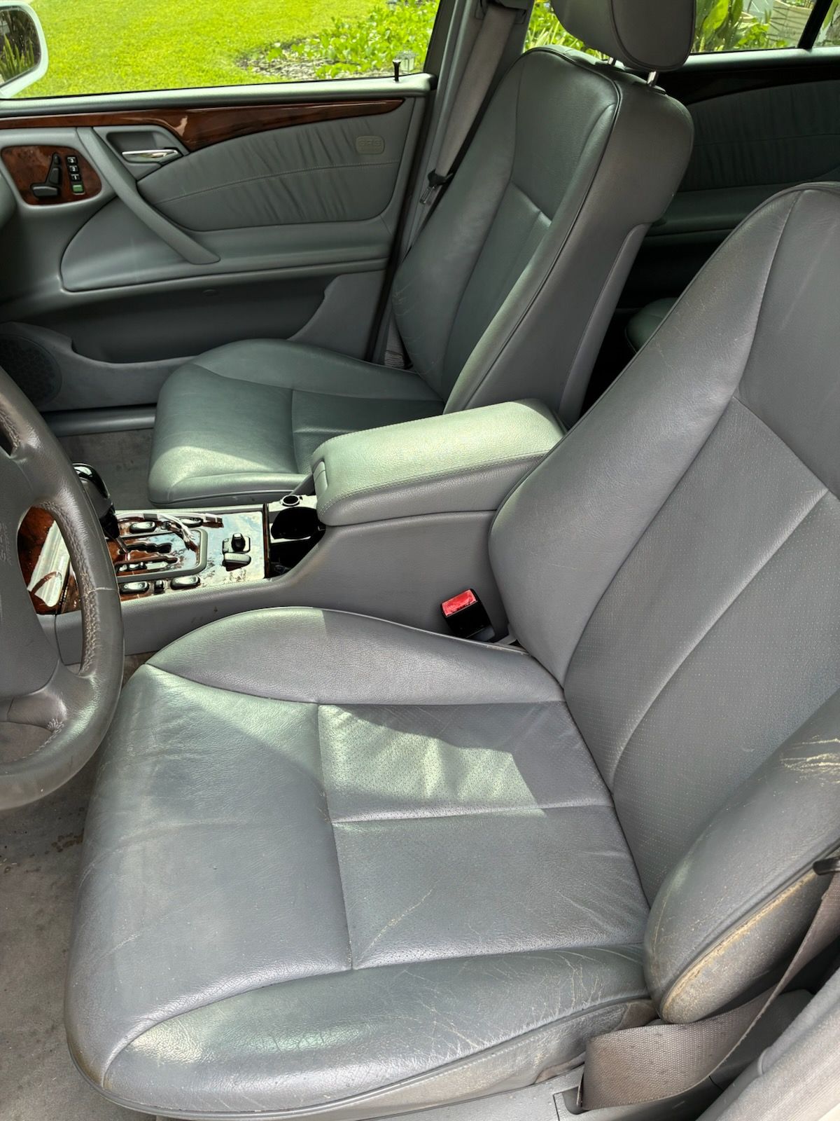 Used 2001 Mercedes-Benz E 430 Sedan image 8