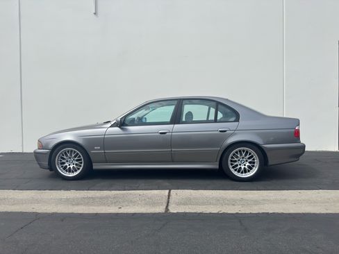 Used 2003 BMW 530i Sedan image 5