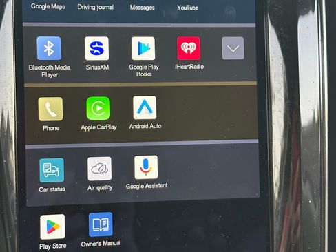 Used 2023 Volvo XC60 B5 Ultimate w/ Climate Package image 16