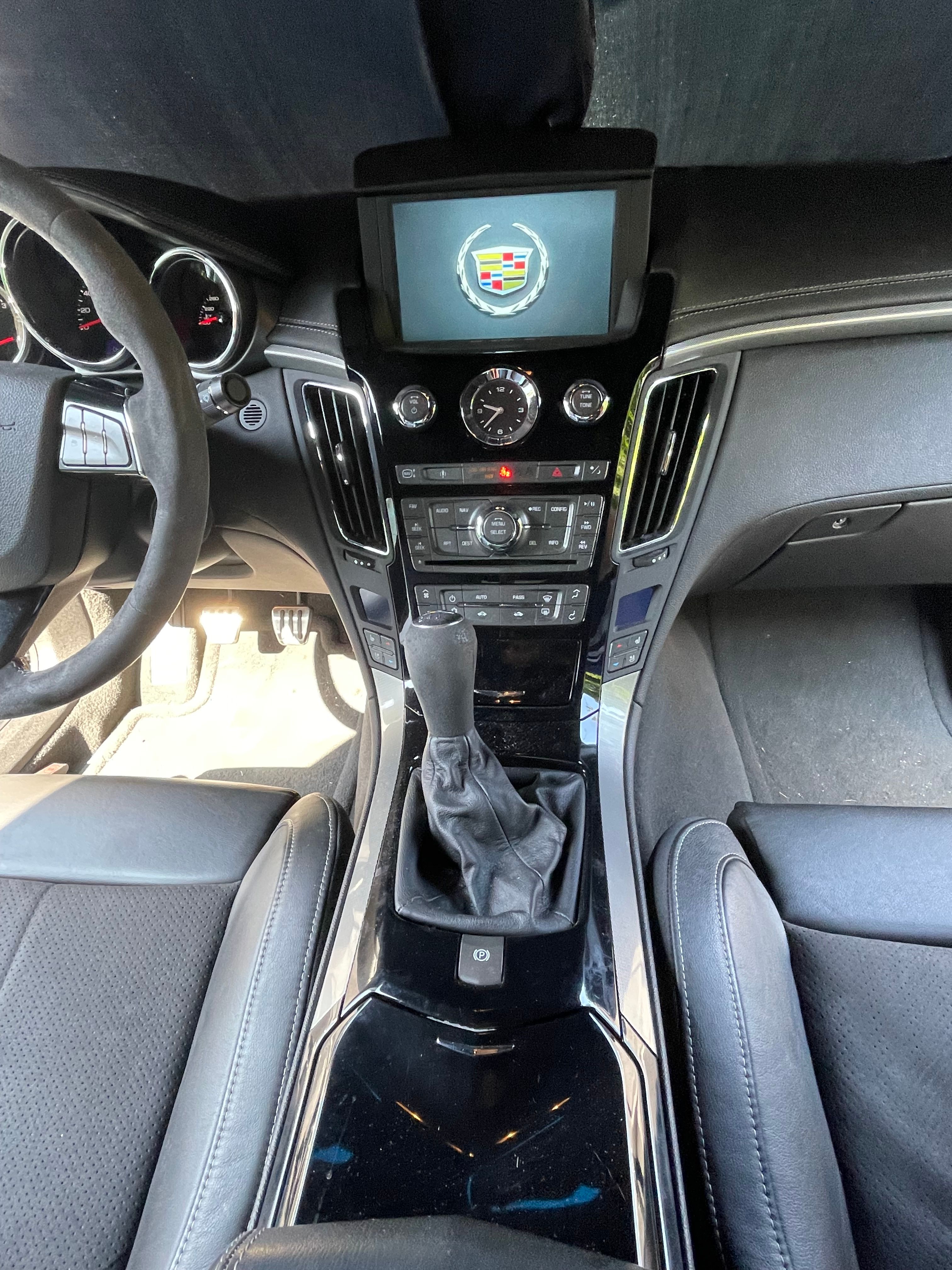 Used 2013 Cadillac CTS V RWD image 8