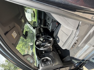 Used 2021 Chevrolet Silverado 1500 LT AWD/4WD image 8