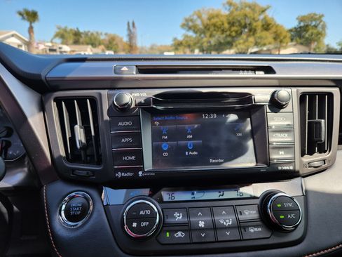 Used 2018 Toyota RAV4 SE w/ Power Extra Value Package image 12