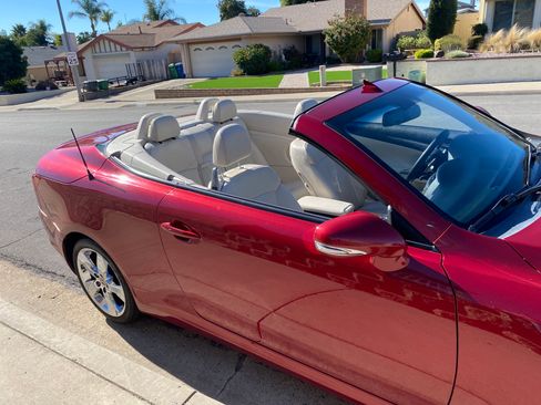 Used 2011 Lexus IS 250C image 14