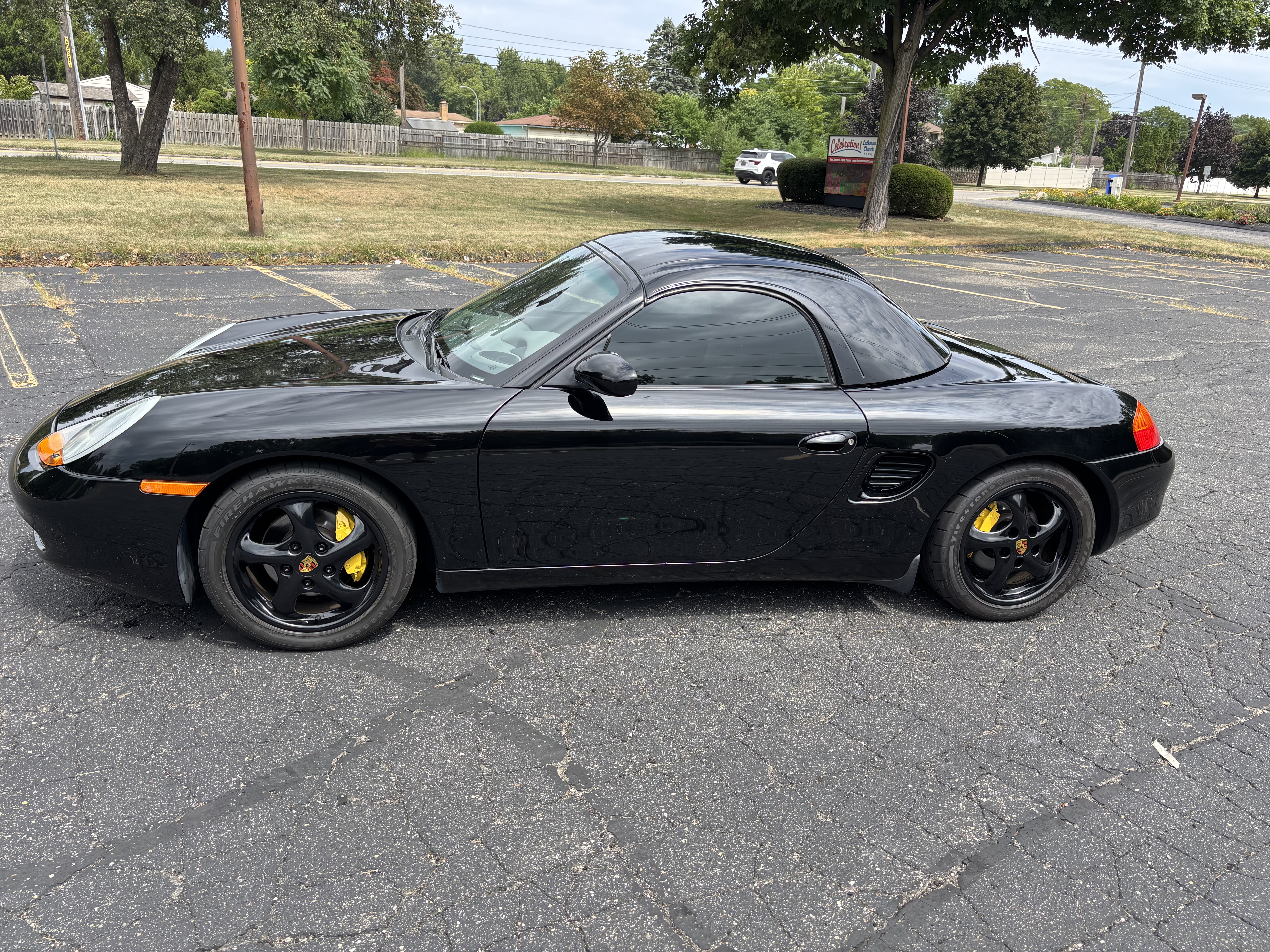 Used 1998 Porsche Boxster RWD image 2