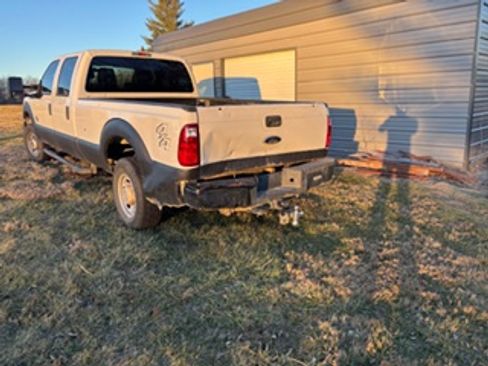 Used 2014 Ford F250 XL image 4