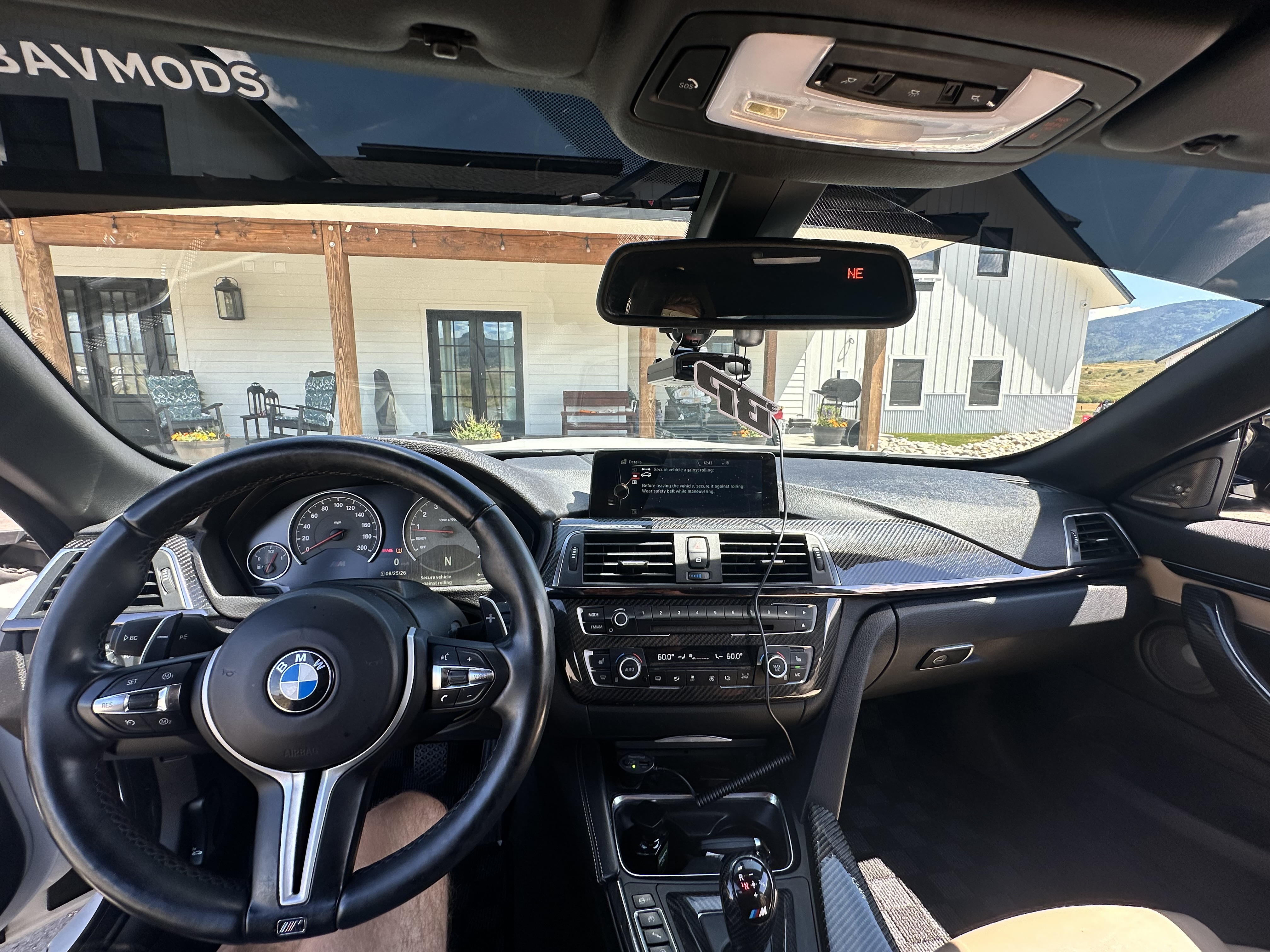 Used 2016 BMW M4 Convertible RWD image 18