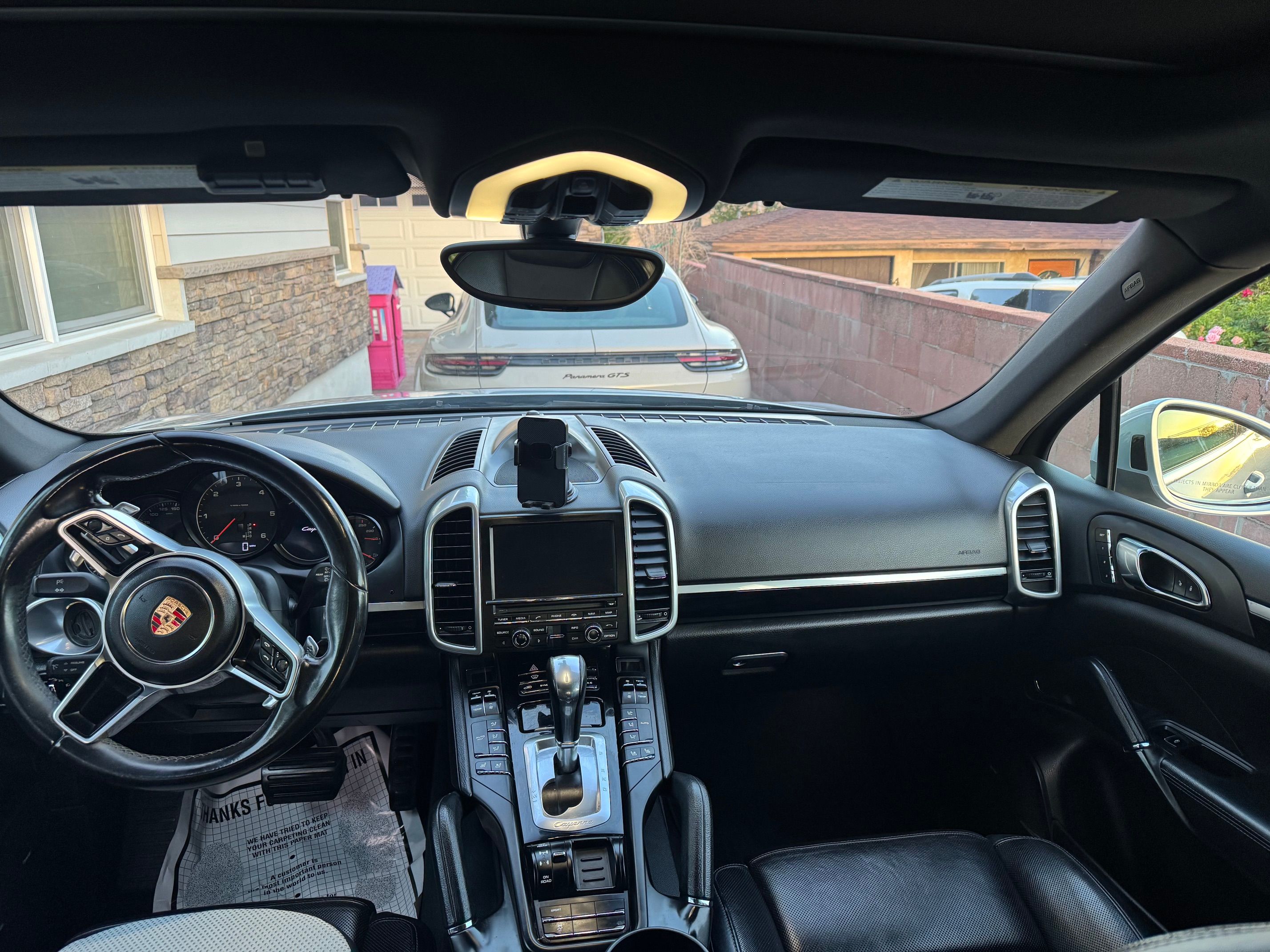 Used 2015 Porsche Cayenne Diesel AWD/4WD image 6