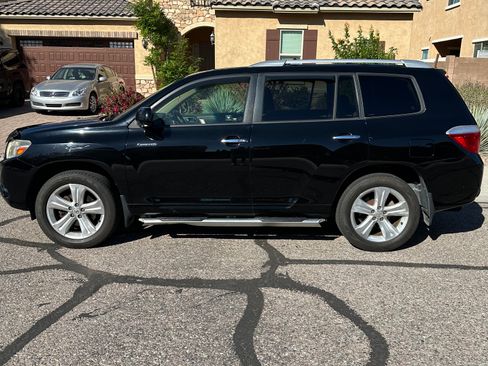 Used 2009 Toyota Highlander Limited image 1